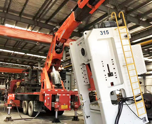 清镇提升工作效率，选择优质折臂吊租赁服务