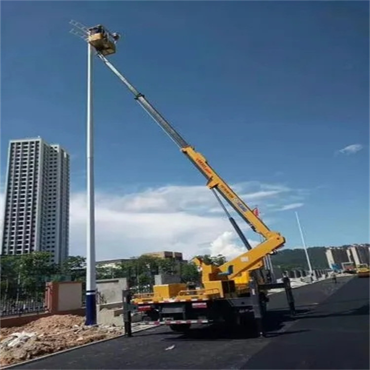 清镇维修路灯的曲臂升降车出租